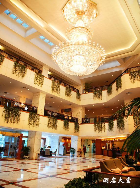 Lanzhou Legend Hotel Extérieur photo
